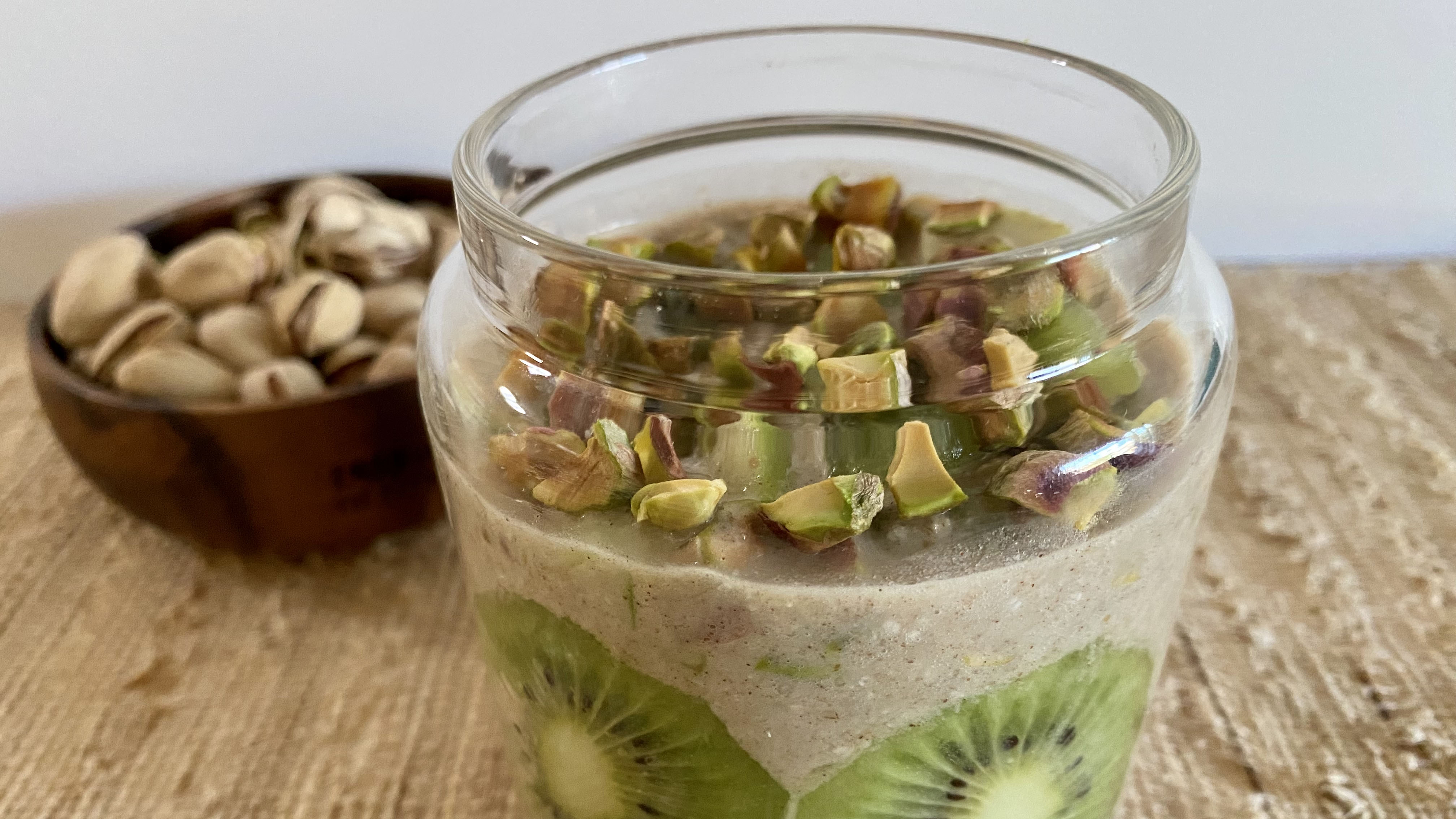 Green Energy Overnight Oats