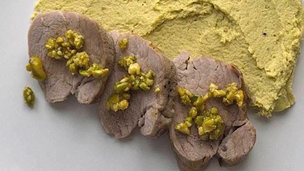 Sirloin with Pistachio Hummus